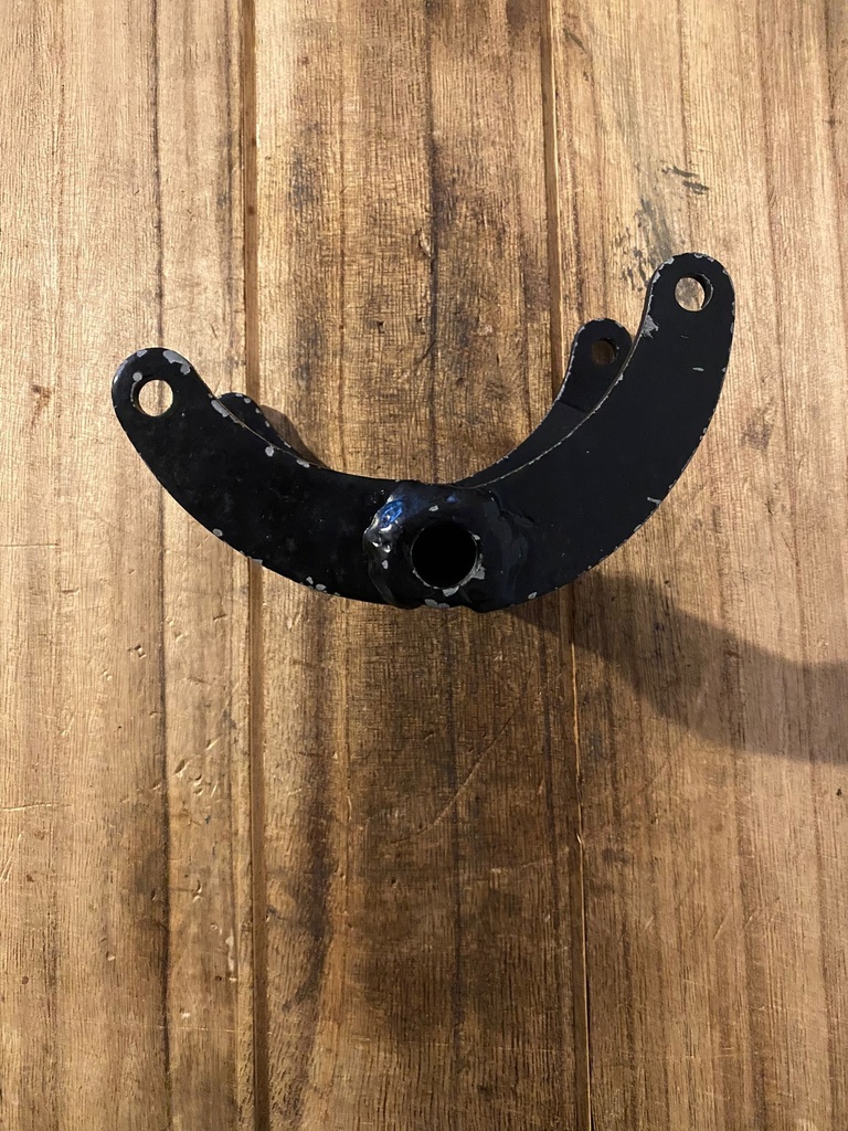 Supporto Motore  Centrale Villa 125 cc Motore SACHS Euro 35 più spese di spedizione
