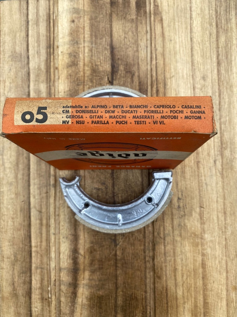 Coppia ganasce freno COD. 05 ADIGE per varie tipi di moto anni 60 alpino beta bianchi capriolo casalini DKW doniselli ducati fiorelli fochi ecc