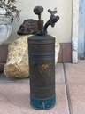 Antico spruzzatore da giardino