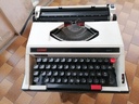 Macchina dà scrivere