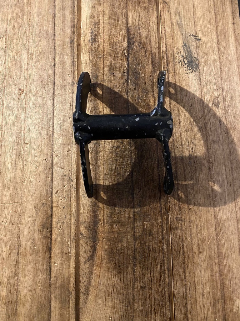 Supporto Motore  Centrale Villa 125 cc Modello con Motore SACHS Euro 35 più spese di spedizione