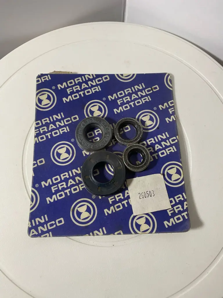 Kit Paraolio Motore F. Morini cod 260503- Euro 15 più spese di spedizione 
