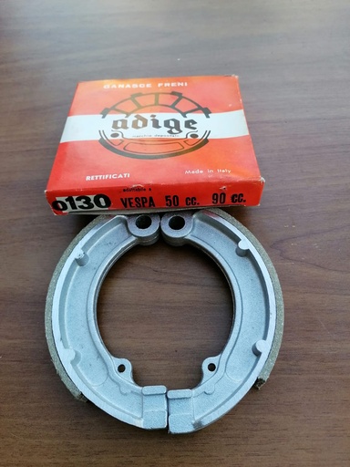[RIF.165] Kit ganasce freno vespa 