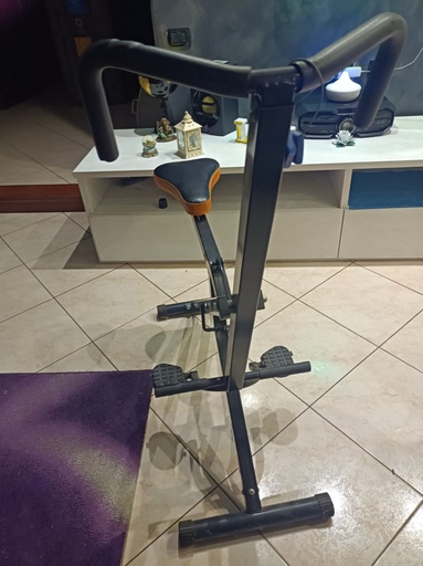 [RIF.330] Attrezzo sport total crunch da casa