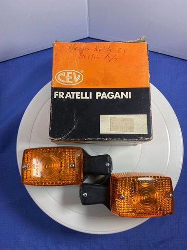 [RIF.511] Coppia frecce C.E.V PER fantic Raider 50