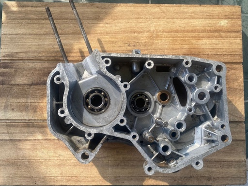 [RIF.706] Cassa motore dx Minarelli P4