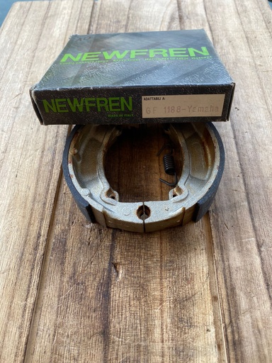 [RIF.771] Coppia Ganasce freno NEWFREN GF1188-YAMAHA-GARELLI 