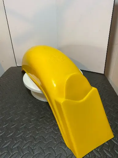 [RIF.914] Parafango Posteriore Giallo Regolarità C.N. Flying Cross Euro 55 Più spese di Spedizione 