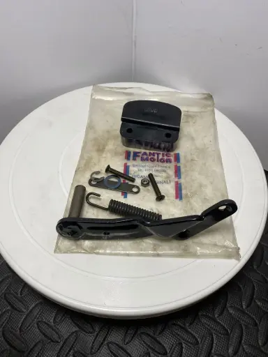 [RIF.920] Kit Originale Tendicatena Fantic Trial 303 Euro 45 più spese di spedizione